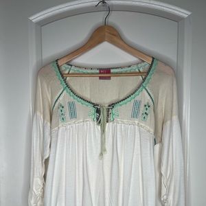 Free People Womens Blouse Size M Boho Sequence Summer Style Peasant Embroidered